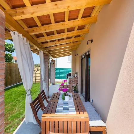 Hébergement de vacances House Nada