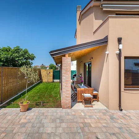 House Nada Holiday home Fazana