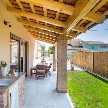 House Nada Holiday home
