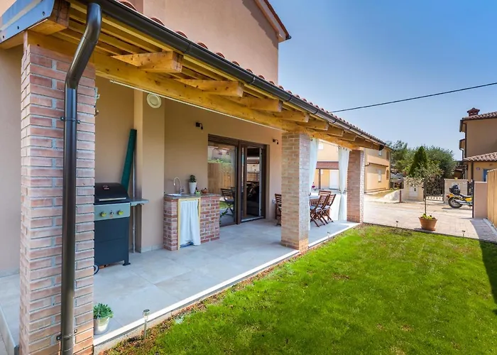 House Nada Holiday home